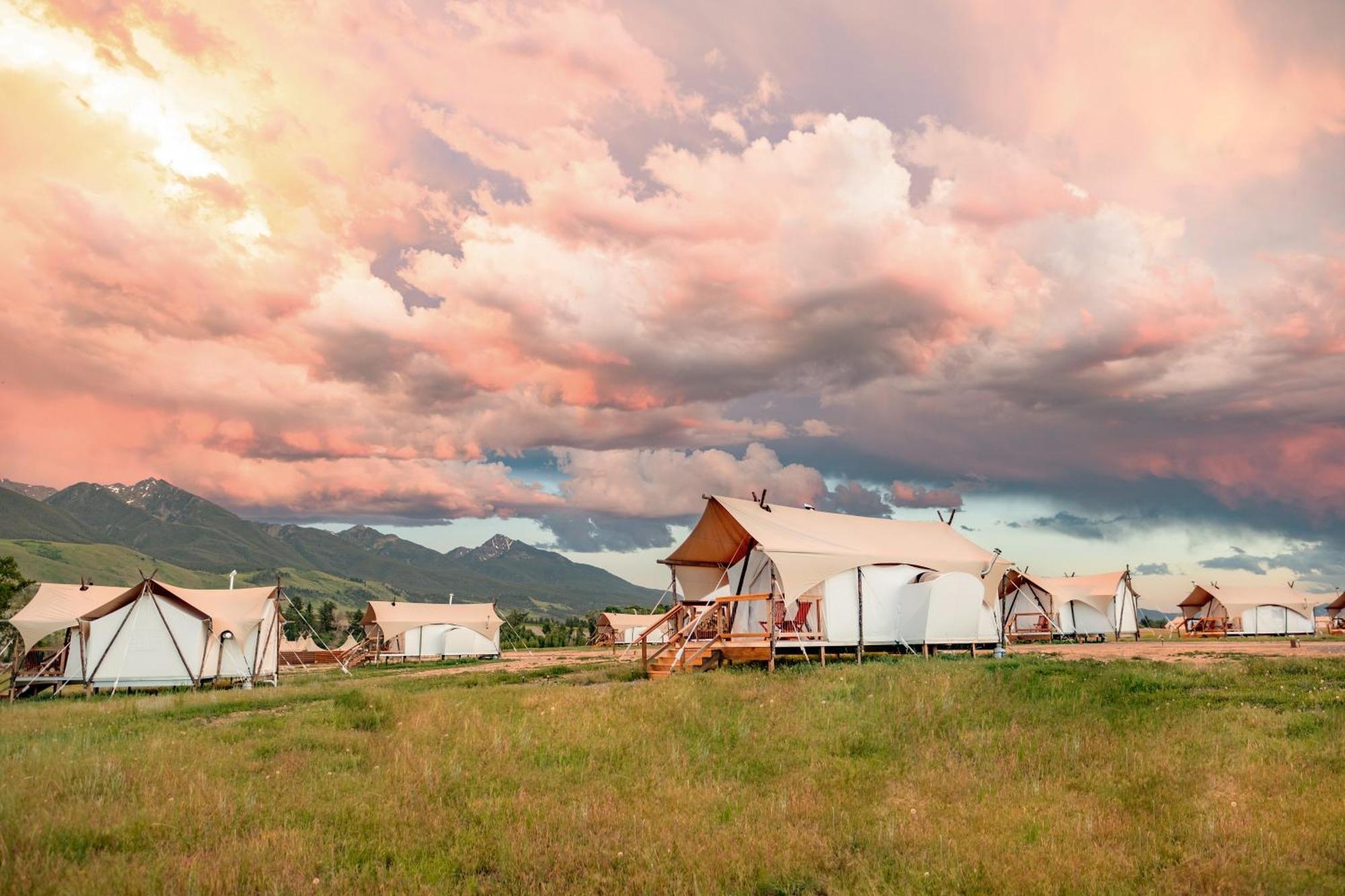 Under Canvas North Yellowstone - Paradise Valley 利文斯顿 外观 照片
